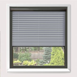 Intu Infusion Asc Iron Pleated Blind With Gunmetal Cassette