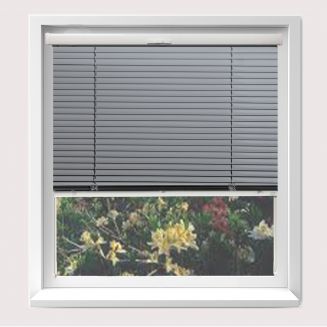 Intu Venetian Blinds 