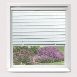 Intu Venetian Shimmer Mist Venetian Blind