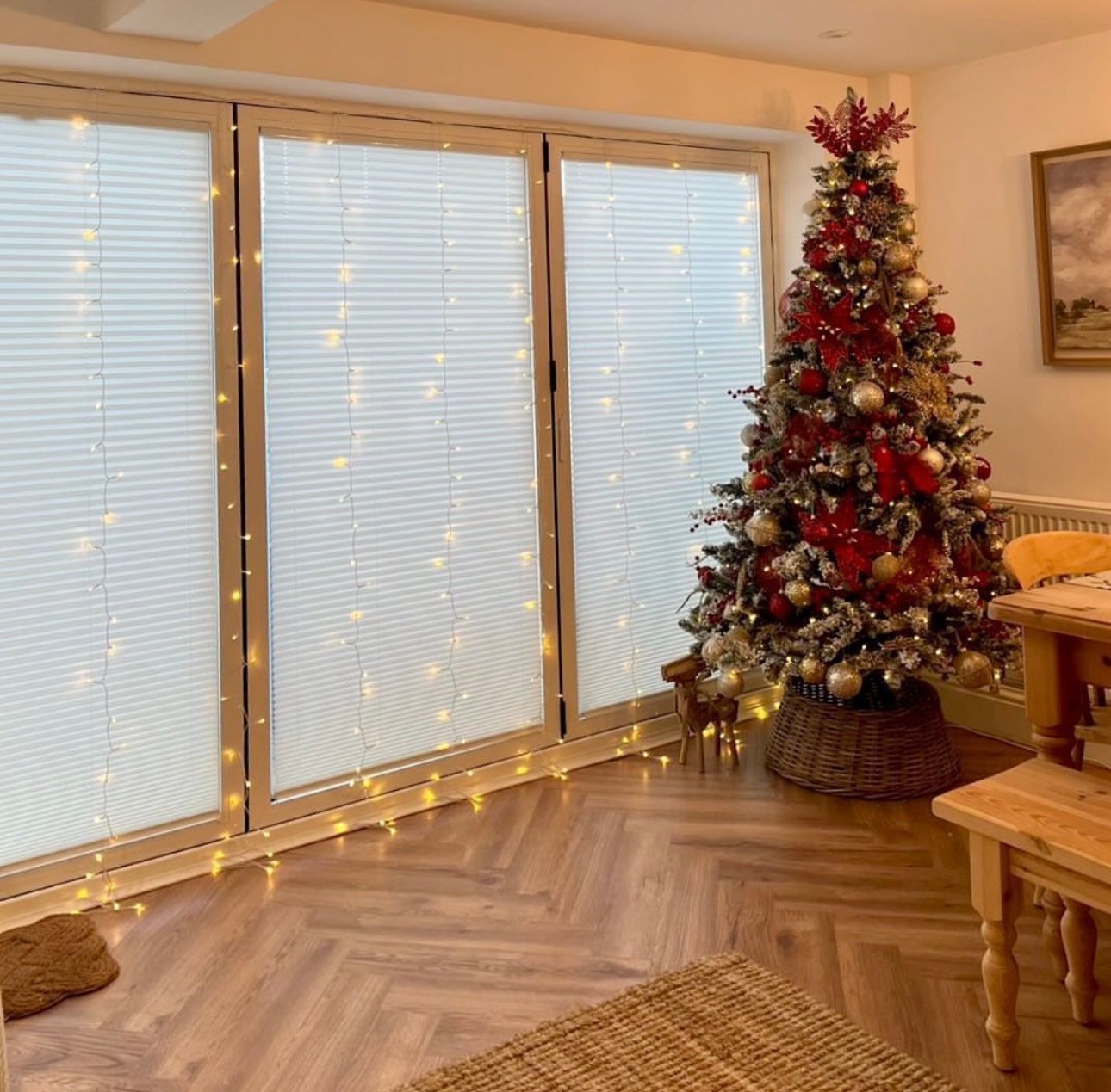 Season of Suprises: Direct Order Blinds Festive Giveaway! 